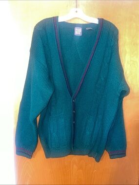 Vintage gap  100% Shetland wool sweater cardigan size large